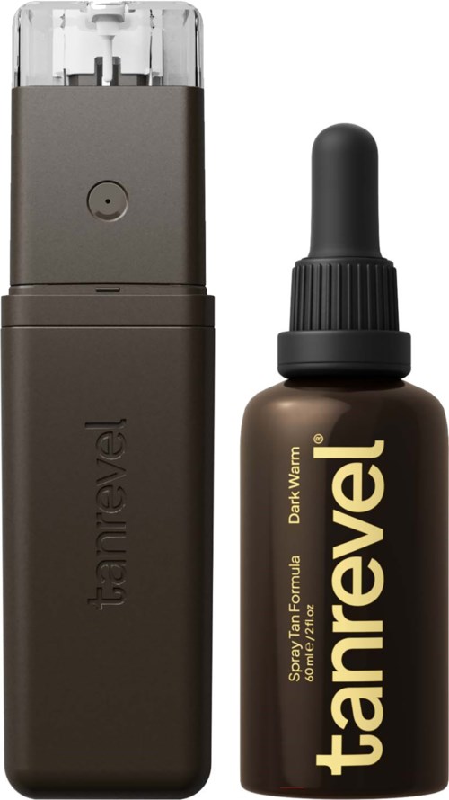 Eine dunkelbraune Flasche mit Tropfaufsatz und wiederverwendbarem Sprühgerät mit der Aufschrift "tanrevel."