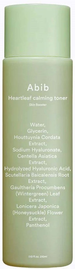Een lichtgroene fles met label 'Abib Heartleaf calming toner' en een lijst met plantaardige ingrediënten.