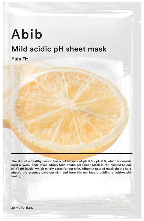 Een verpakking van Abib Mild Acidic pH Sheet Mask met een citroenhelft afbeelding op de voorkant.