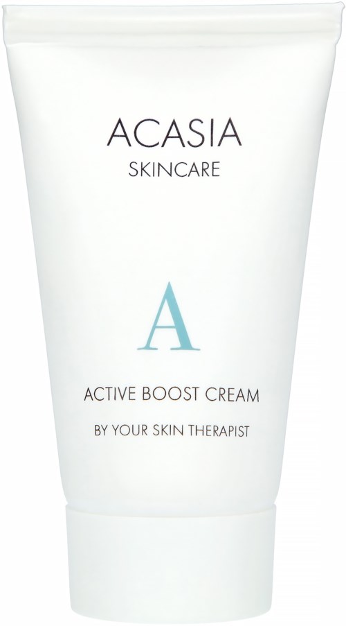 Een witte tube met blauwe en zwarte tekst, genaamd Acasia Skincare, Active Boost Cream, door je huidtherapeut.