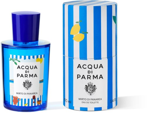 Eine blaue Flasche mit Acqua di Parma Parfüm und einer passenden gestreiften Verpackung mit Zitronen und Blättern.