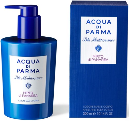 Blaue Lotionflasche und passender Karton, mit 'Acqua di Parma Blu Mediterraneo Mirto di Panarea' beschriftet, für Hände und Körper.