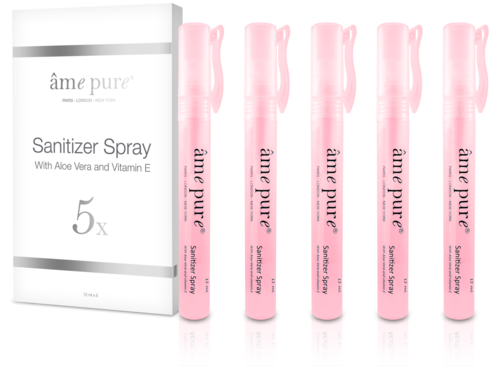 Eine Packung und fünf rosa Sprühflaschen von Åme Pure Desinfektionsspray mit Aloe Vera und Vitamin E.