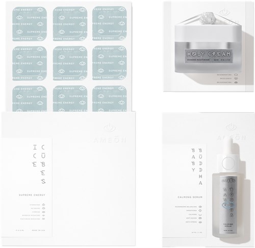 Drei Hautpflegeprodukte: Pflaster, eine Creme mit "Holy Cream" und ein Serum in einem Spray. Einfache Verpackung.
