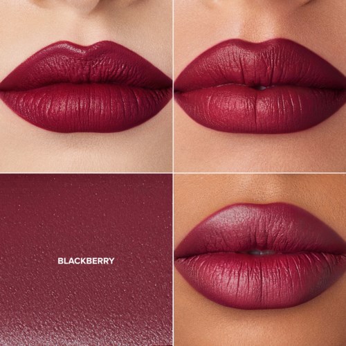 Vier afbeeldingen tonen verschillende tinten donkerrode lippenstift en een Blackberry-logo. Lippen dicht bij met glanzende, matte en gestructureerde afwerkingen.