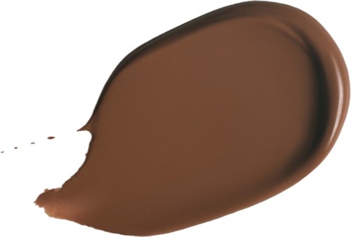 Eine große braune Flüssigkeitsspur, möglicherweise Schokolade, mit einem kleinen Spritzer in der Nähe auf weißem Hintergrund.
