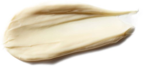 Ein geschältes weißes Gemüse mit glatter Oberfläche liegt horizontal.