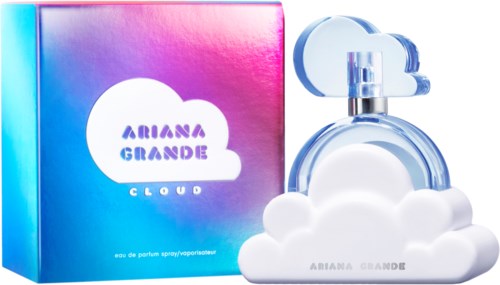 Een parfumbubbel in de vorm van een wolk met een bijpassend wolkendoosje, pastelkleurige tinten en de woorden "Ariana Grande Cloud".
