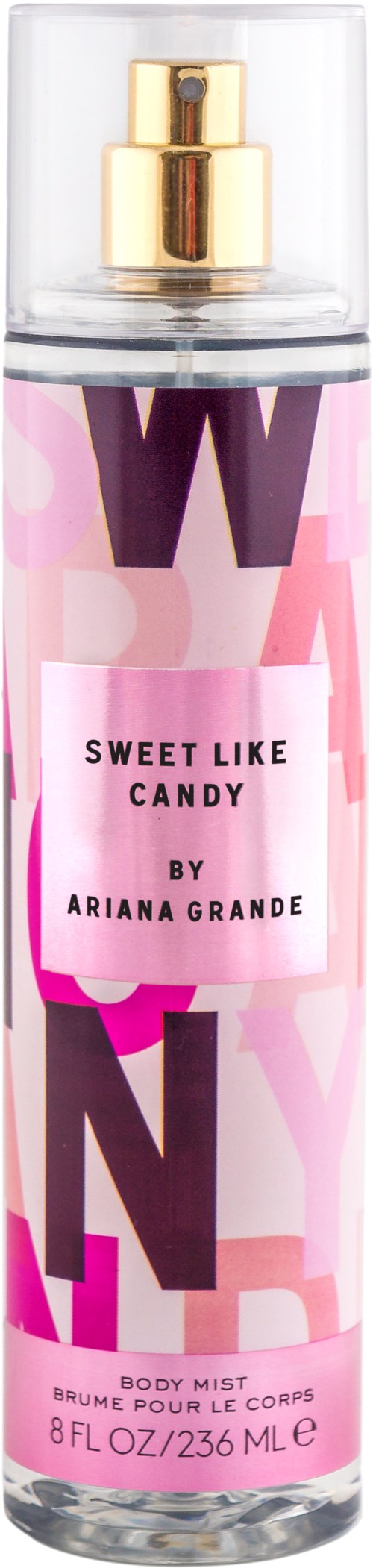 Een roze en doorzichtige lichaamspray fles met gouden spuitkop, gelabeld "Sweet Like Candy" door Ariana Grande.
