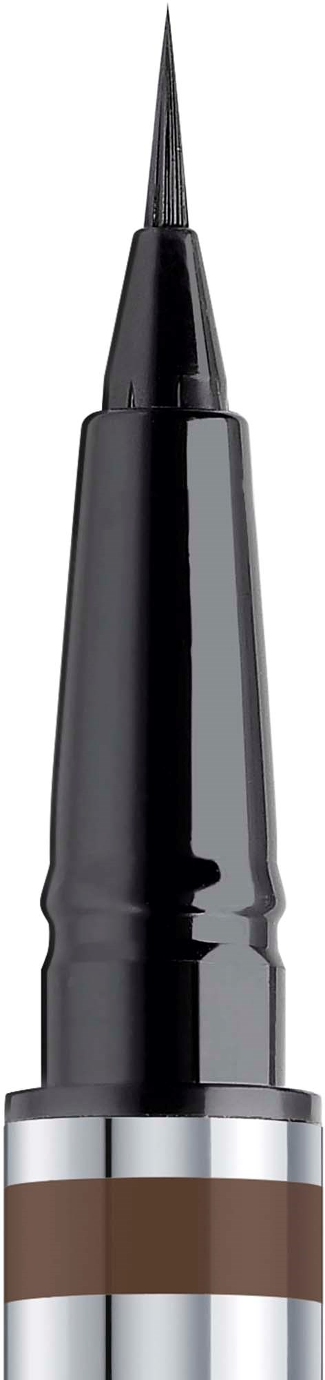 En svart eyeliner penn med en tynn, spiss tupp mot en hvit bakgrunn.