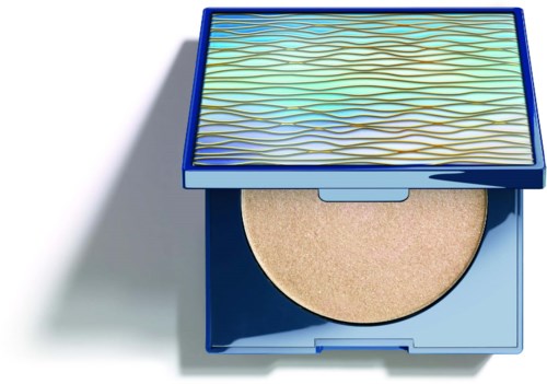 Een vierkante make-uppoederdoos met een kleurrijk, golvend ontwerp op de deksel en een beige poeder binnen.