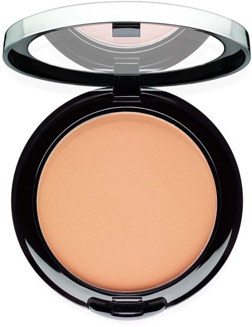 En liten makeupförpackning med beige ansiktspuder och klar lock, avsedd för makeup.