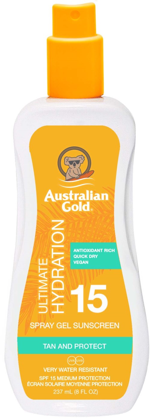 Een witte sprayfles met oranje en teal labels, met een koala-logo. Het biedt SPF 15 zonnebrandcrème.