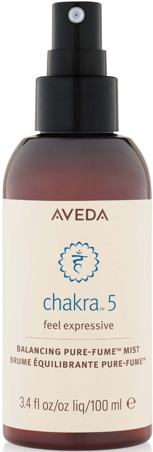Eine Flasche mit Aveda Chakra 5 Balance- mist, für emotionales Gefühl, mit Sprühkopf.