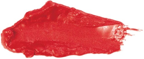 En rand med röd läppstift och en svartvit flagga i bakgrunden.