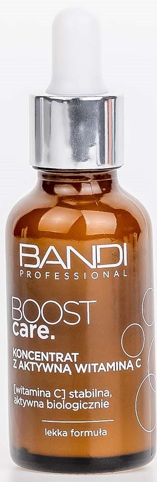 En liten brun glasflaska med vit dropperlock, märkt BANDI BOOST care, innehåller vitamin C-serum.