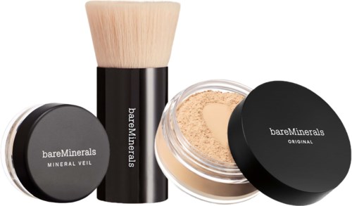 BareMinerals make-up producten, inclusief poeder, kwast en containers, worden getoond.