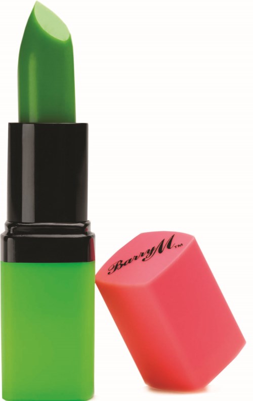 Een groene lipstick met een zwart en groen huls en een roze dop met tekst.