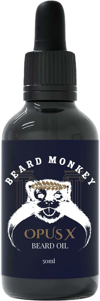 Dunkle Flasche mit Tropfer, gekennzeichnet als Beard Monkey Opus X Bartöl, 50ml.