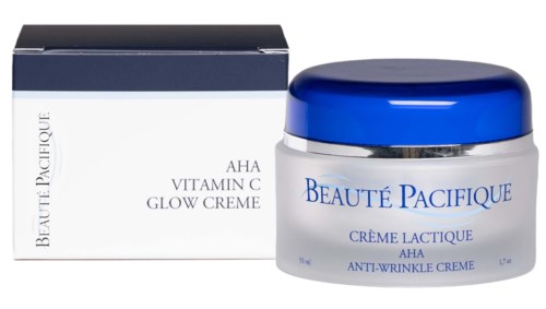 Produkt do pielęgnacji skóry od Beauté Pacifique, biały słoik z niebieską pokrywką oraz pasujące opakowanie do przeciwzmarszczkowego i rozświetlającego efektu.