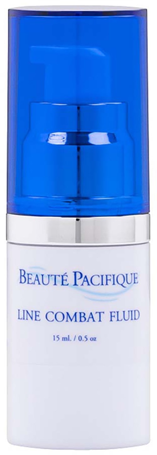 Een witte fles met een blauwe dop, gemarkeerd 'Beaute Pacificque Line Combat Fluid'.