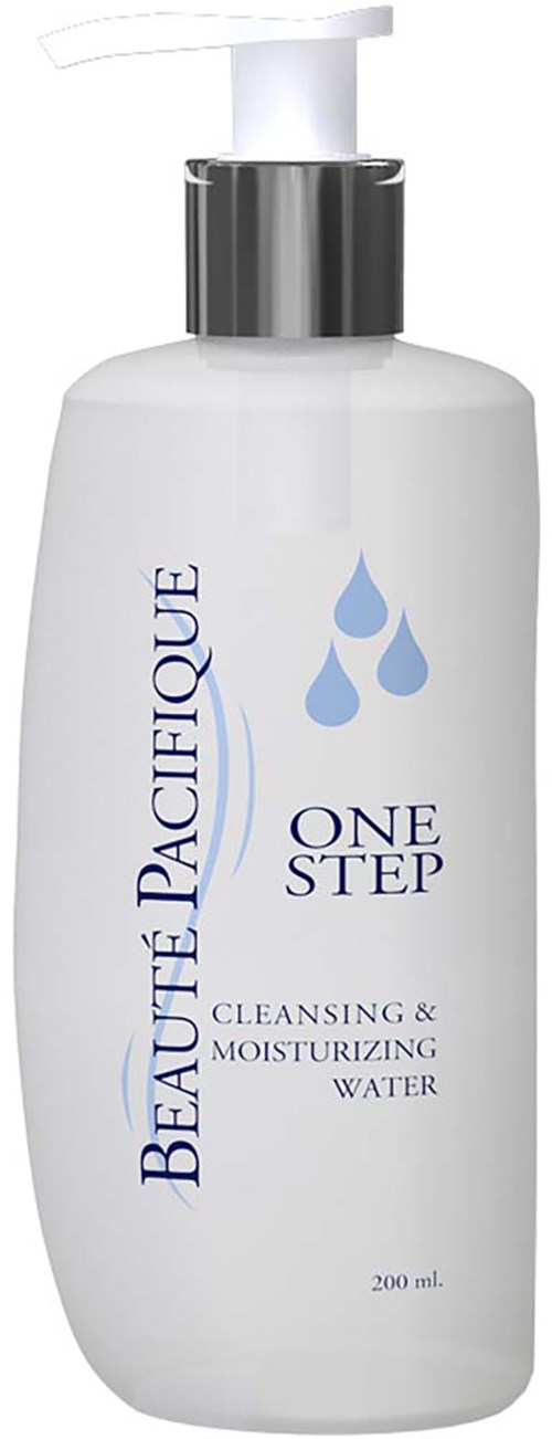 Eine weiße Flasche mit Pumpe, beschriftet "Beaute Pacifique One Step." Es ist für Reinigung und feuchtigkeitsspendendes Wasser.