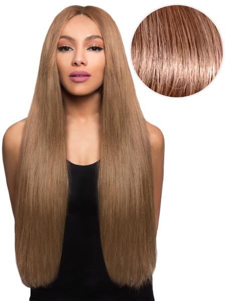 Eine Frau hat lange, glatte, hellbraune Haare mit glänzender Textur. Ein runder Ausschnitt zeigt die Haarfarbe. Sie trägt ein schwarzes Top.