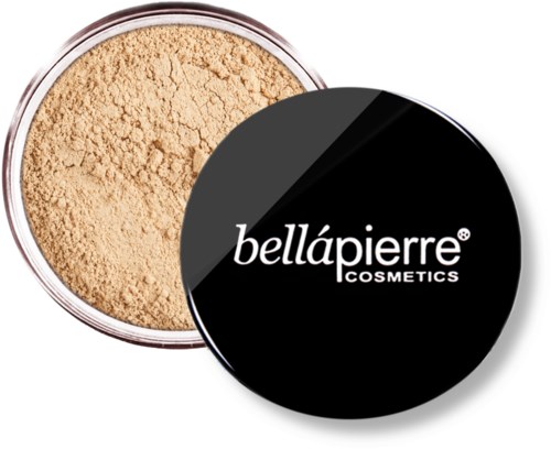 Kotelo, jossa vaaleanpunertavaa kasvopuuteria ja musta kansi, jossa on valkoinen teksti 'bellápierre COSMETICS'.