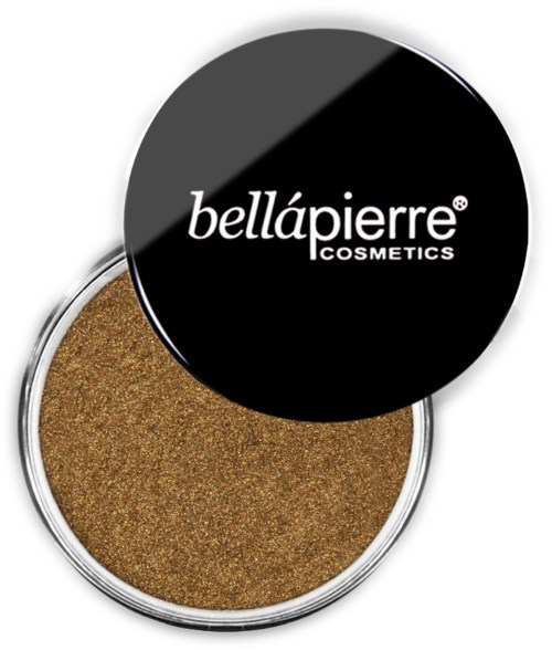 En kosmetisk produkt i en rund behållare med svart lock som visar Bellápierre Cosmetics-loggan.