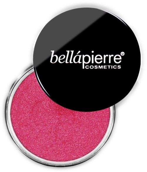 Rosa kosmetisk produkt med svart lock, märkt 'bellápierre COSMETICS'.