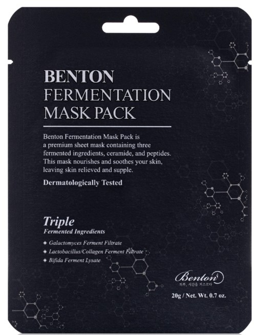 Een zwart zakje met 'Benton Fermentation Mask Pack' en informatie over ingrediënten en voordelen.
