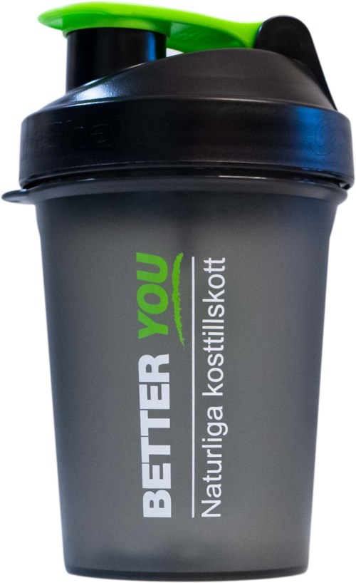 Eine dunkelgraue Shaker-Flasche mit grünem Deckel und Trichter, mit dem Text "BETTER YOU" und weiteren Details.
