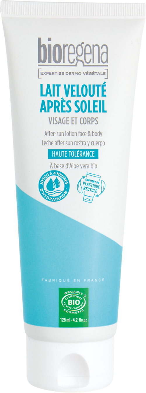 Eine Tube After-Sun-Lotion für Gesicht und Körper, mit 'bio' und 'hohe Verträglichkeit' gekennzeichnet, in Blau und Weiß gestaltet.