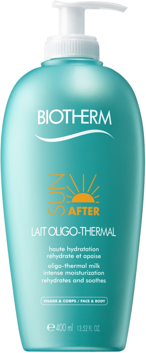 Vaaleansininen pumppupullo, merkattu Biotherm Sun After, ihon kosteutukseen auringonoton jälkeen.