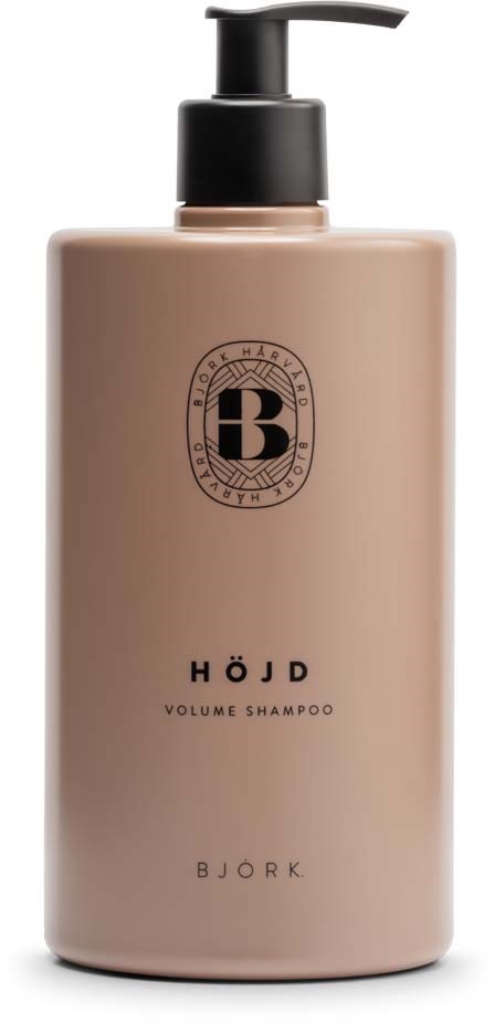 Eine beige Flasche mit schwarzem Pumpkopf, beschriftet "HÖJD VOLUME SHAMPOO" von Bjork.