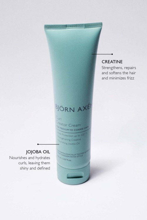 Tube mit Haarconditioner, Jojobaöl und Kreatin für Haarstärkung und Feuchtigkeitsversorgung.