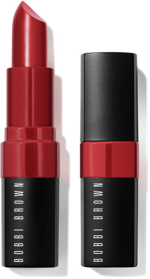 En röd läppstift med tillhörande lock, båda från Bobbi Brown, på vit bakgrund.