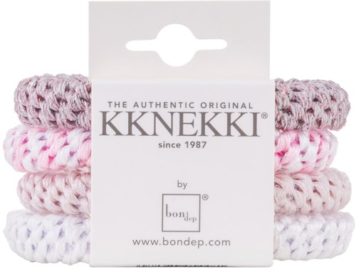Vier bunte, gestrickte Haarbänder in Grau, Pink und Weiß, mit einem Etikett mit Markennamen und Webseite.