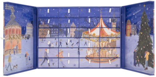 En festlig julkalender med färgglada vinterscener, en karusell, julgranar och människor som njuter av julaktiviteter.