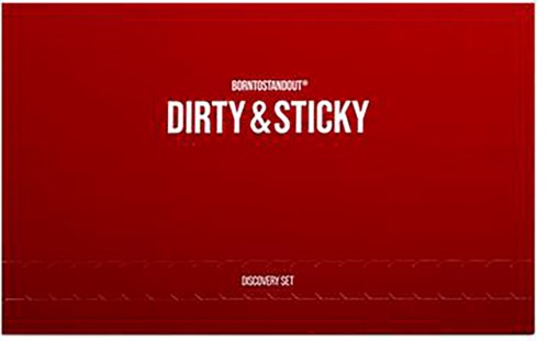 Rood doosje met witte tekst: 'DIRTY & STICKY' en kleinere tekst: 'DISCOVERY SET'.