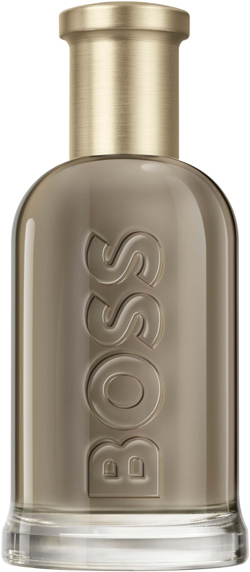 Eine Flasche mit goldener Kappe und klarem Körper mit eingraviertem 'BOSS'.