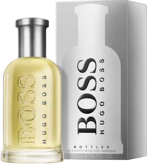Eine Boss Hugo Boss Parfümflasche und Verpackung, beide weiß mit schwarzem und silbernem Text, sind zu sehen.