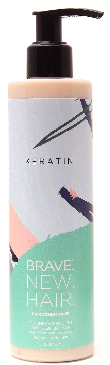 Eine Pumpflasche mit 'KERATIN'-Etikett. Fördert neues Haar mit buntem Design.