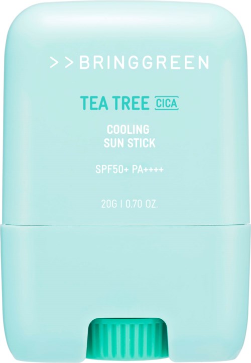 Ljusblå solstift med grönt lock märkt BringGreen Tea Tree Cica Cooling. SPF50+ PA++++. 20g.