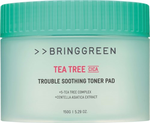 Bringgreen Tea Tree Cica toner pad i en grön behållare med ribbad lock, innehållande 150 gram lugnande hudvård.