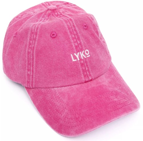 Hellrosa Baseballkappe mit 'LYKE'-Schrift vorne. Aus weichem Stoff, mit gebogener Krempe und Belüftungslöchern.