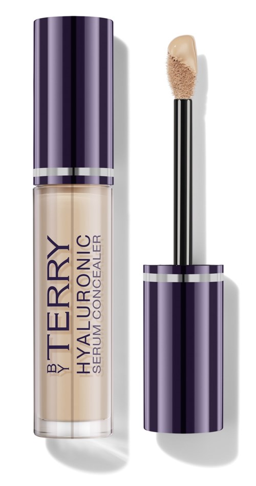 Piiloväri, jossa on violettiraita paprika ja aplikaattori. Pullo on merkitty "Berry" ja "Hydronic Serum Concealer."