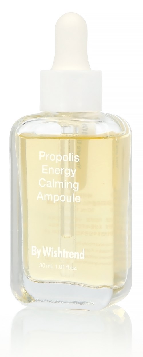 Kleine Glasflasche mit Pipette, enthält eine hellgelbe Flüssigkeit, beschriftet "Propolis Energy Calming Ampoule."