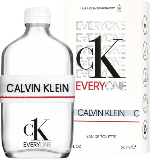 Een Calvin Klein perfume fles met een witte doos waarop herhaald het woord "Everyone" en een grote "CK" logo staat.