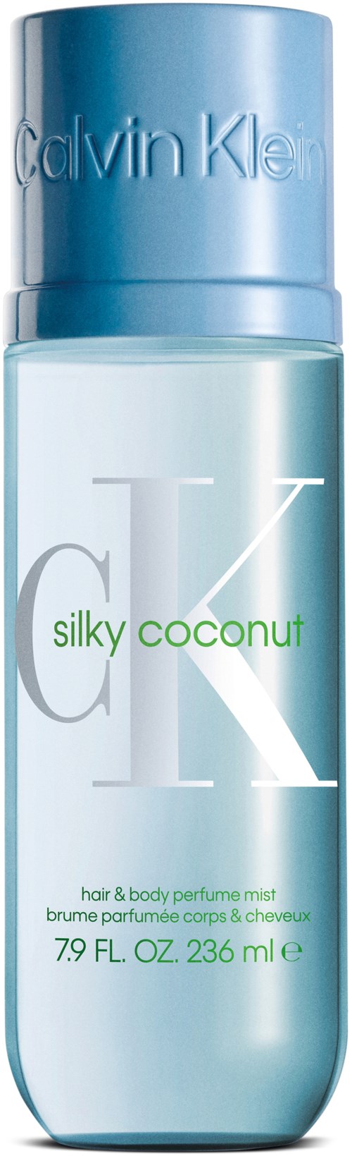 Een fles Calvin Klein silky kokos haar- en bodymist, lichtblauw met zilveren dop, lijkt op een parfumfles.